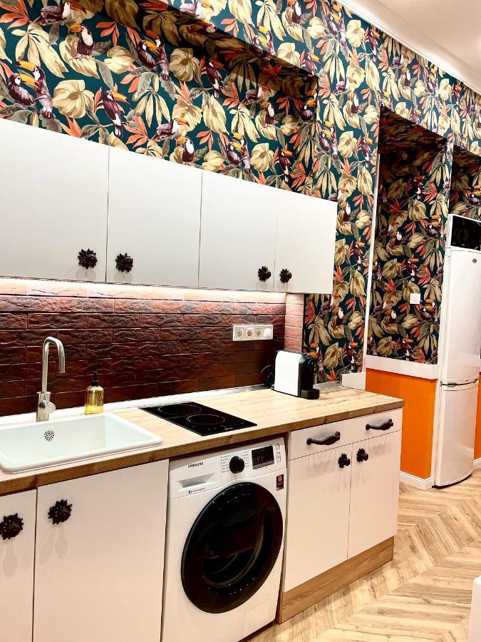 Thermal Apartmanok Raday 4 - Zendaya Hajdúszoboszló Zewnętrze zdjęcie