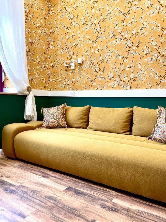 Thermal Apartmanok Raday 4 - Zendaya Hajdúszoboszló Zewnętrze zdjęcie